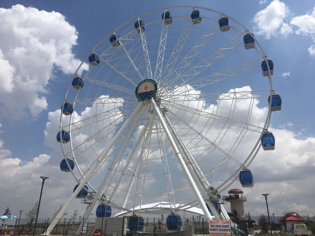 50 M Panoramic Ferris Wheel