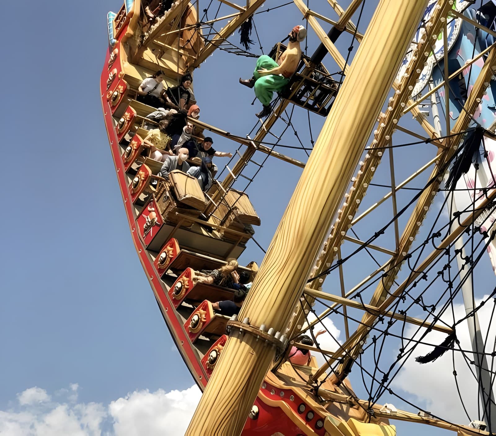 Pirate Ship 360